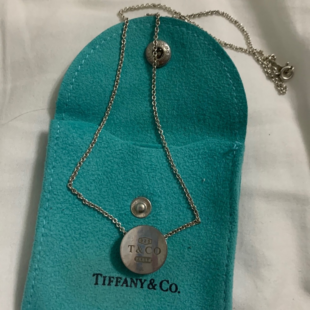 Tiffany 1837 pendant necklace